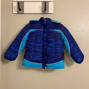 NWT Mint Girl Hooded Winter Jacket with Fleece Interior Size 5/6